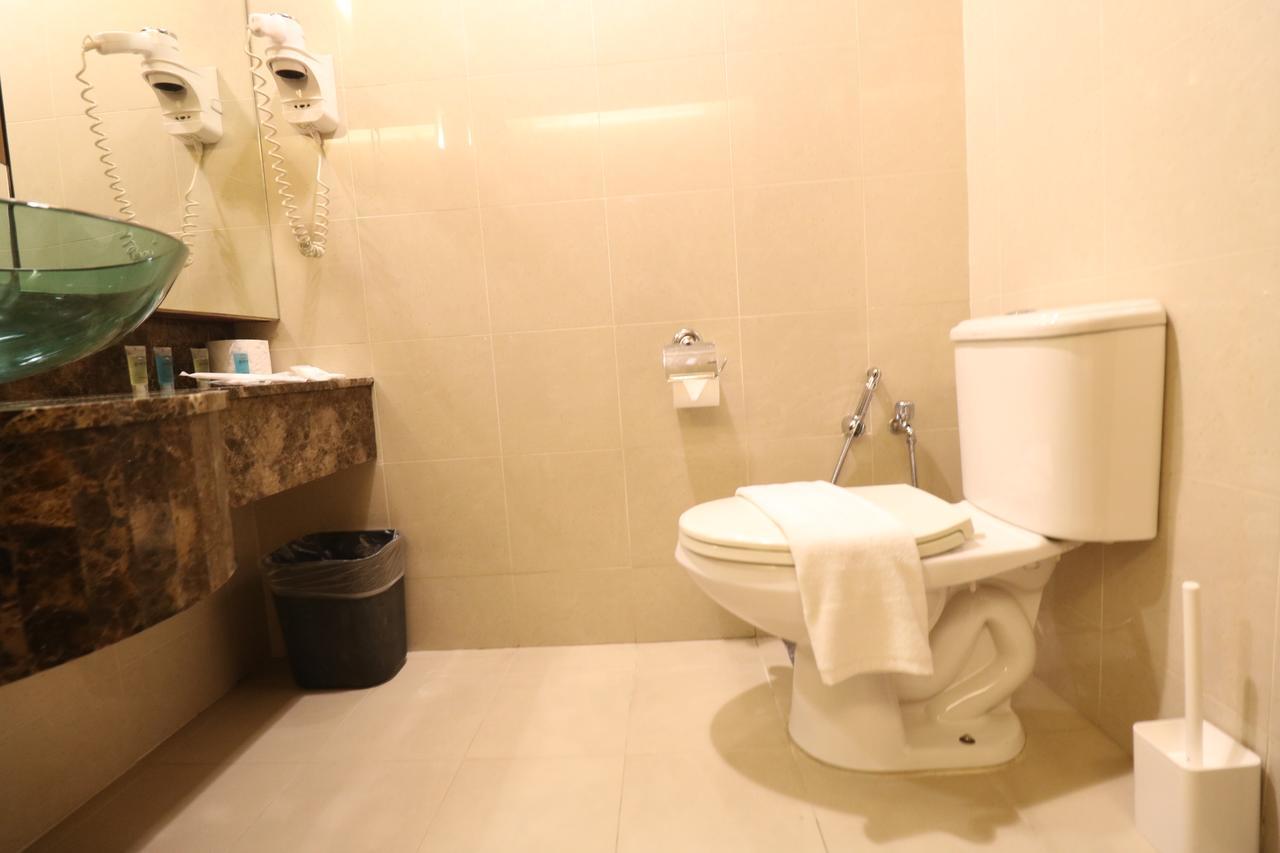 Millennium Suite At Pyramid Tower Petaling Jaya Εξωτερικό φωτογραφία
