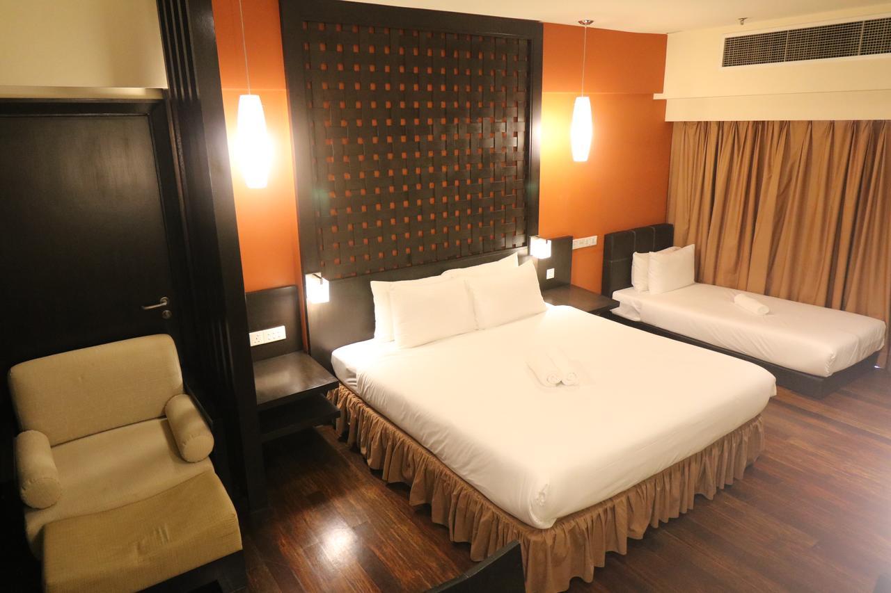 Millennium Suite At Pyramid Tower Petaling Jaya Εξωτερικό φωτογραφία